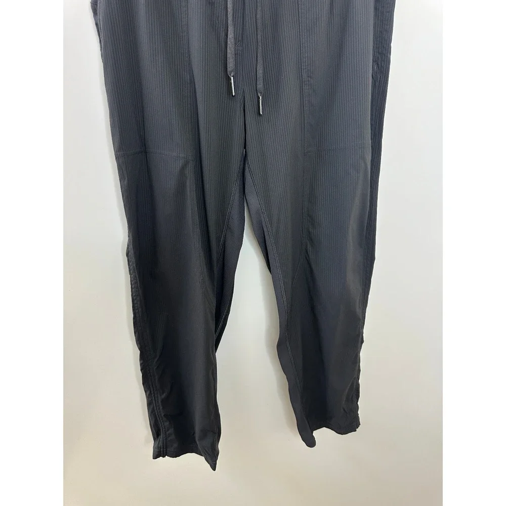 Lululemon Dance Studio Crop Pants 25" Size 6 Graphite Gray Stripe Lightweight - Picture 5 of 16